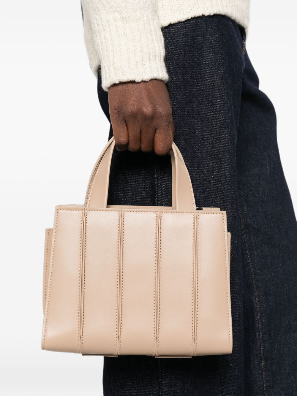 WHITNEYBAG4 2624516041600 002 NATURAL MAX MARA 