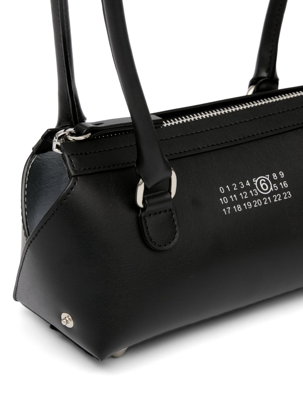  SB6ZH0039P9061 T8013 BLACK MM6 MAISON MARGIELA 