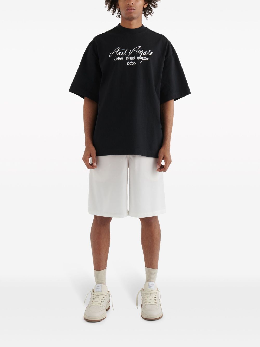 Tshirt A2223001 BLACK AXEL ARIGATO 