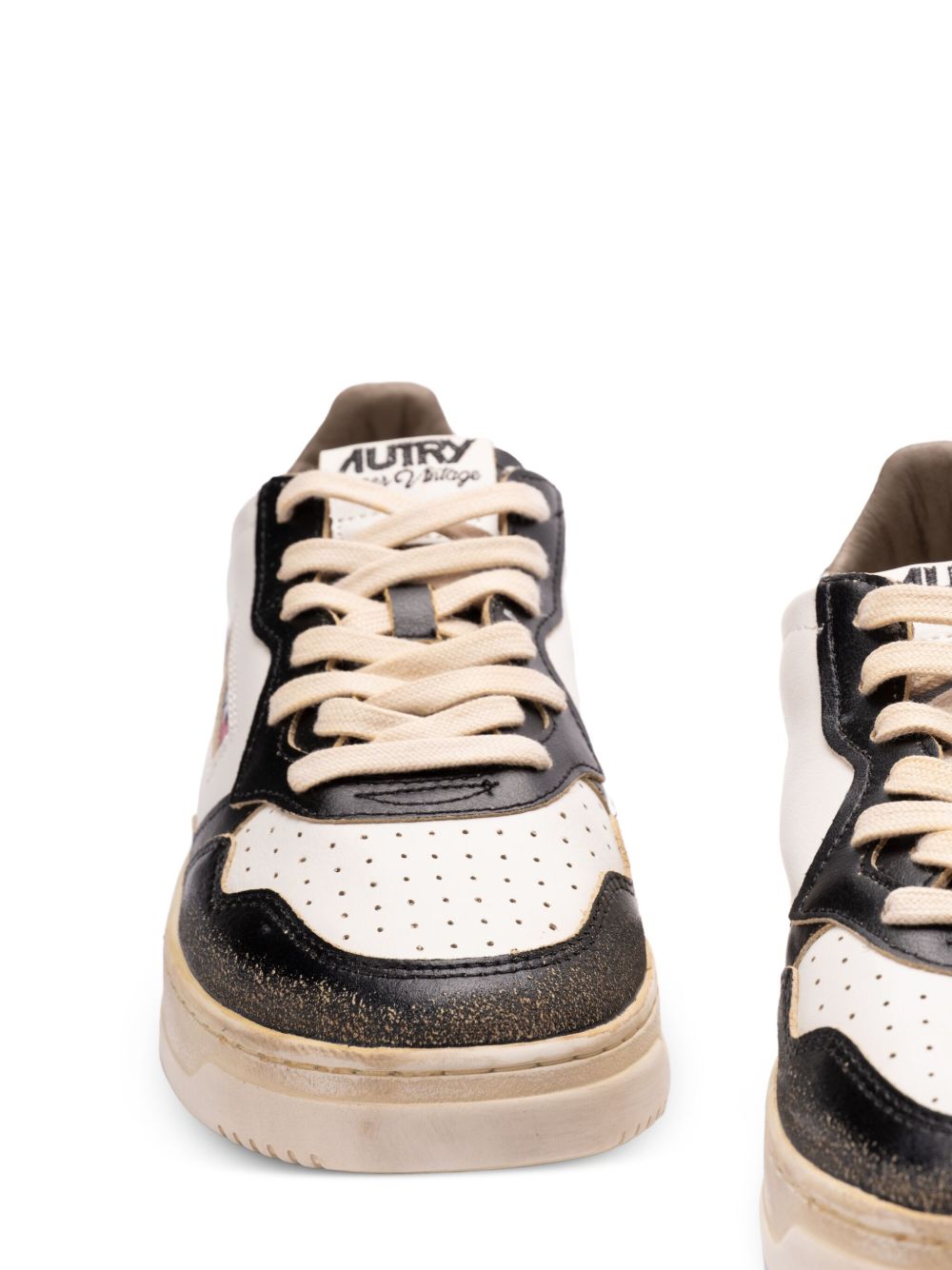 SUP VINTAGE LOW LEATHER SUEDE AVLMSV46 WHITE CVGR BLACK AUTRY 