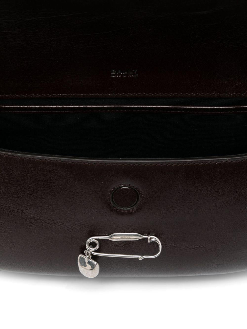 Borsa Mini Beckett In Pelle Nera Con Spilla Bally Pin WAS02ZVT948 U8G0P CHOCOLATE BALLY 