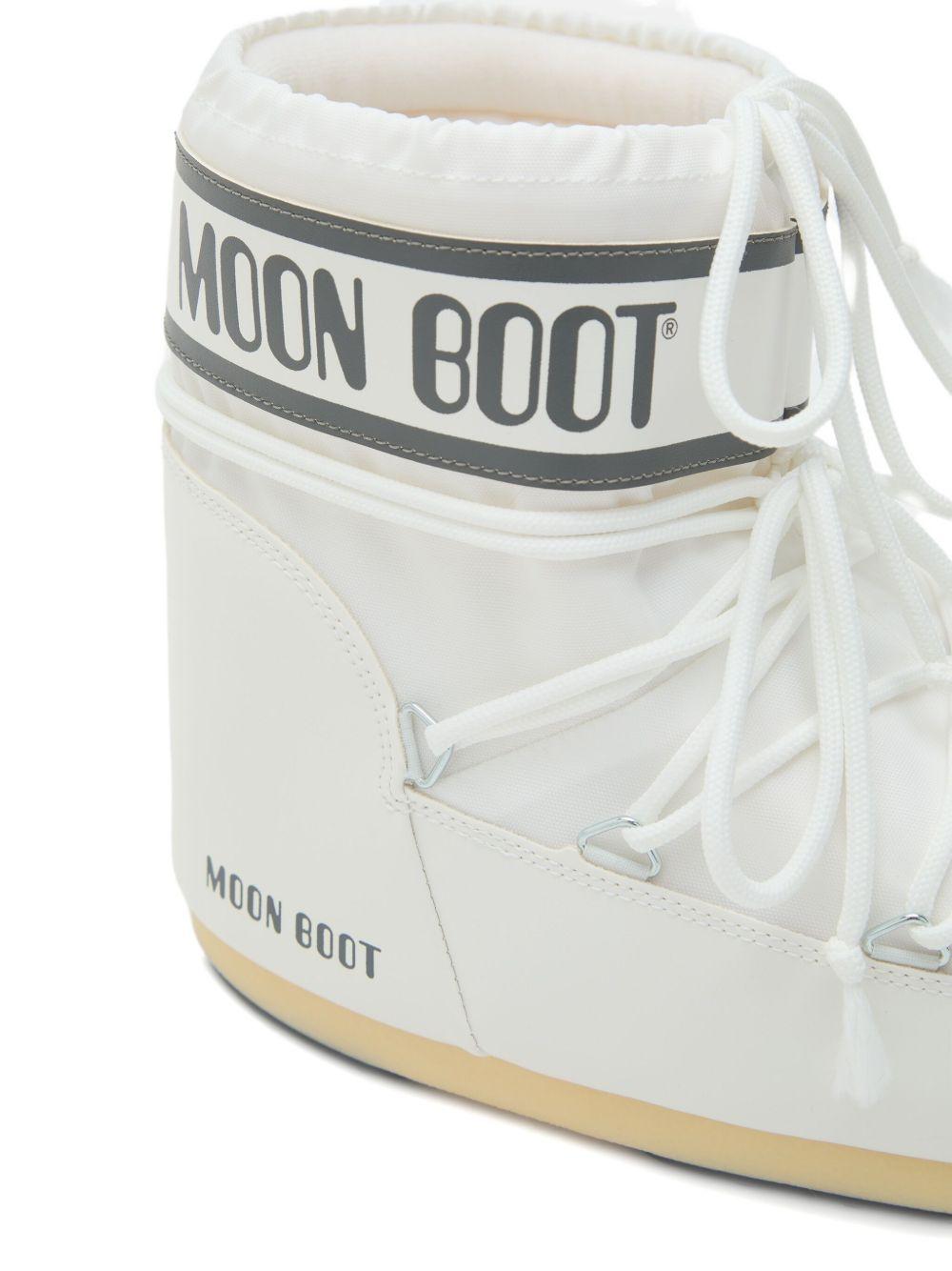 Icon Low Boot in Nylon 80D1409340 A009 WHITE MOON BOOT 