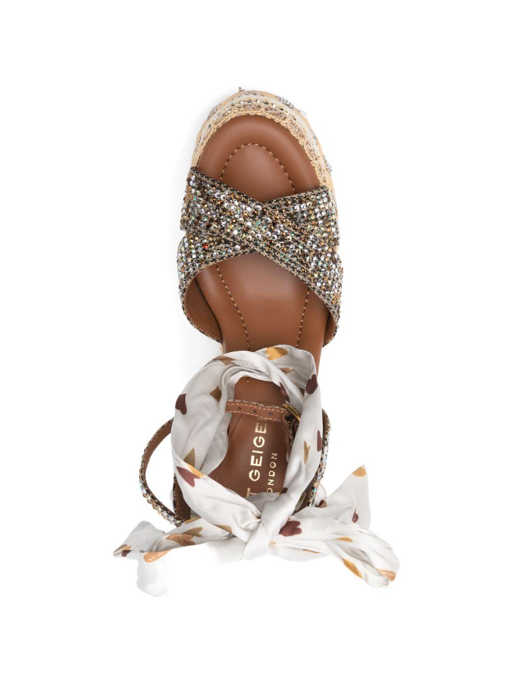 Chelsea Scarf Platform 4352443609 835 BEIGE COMB KURT GEIGER LONDON 