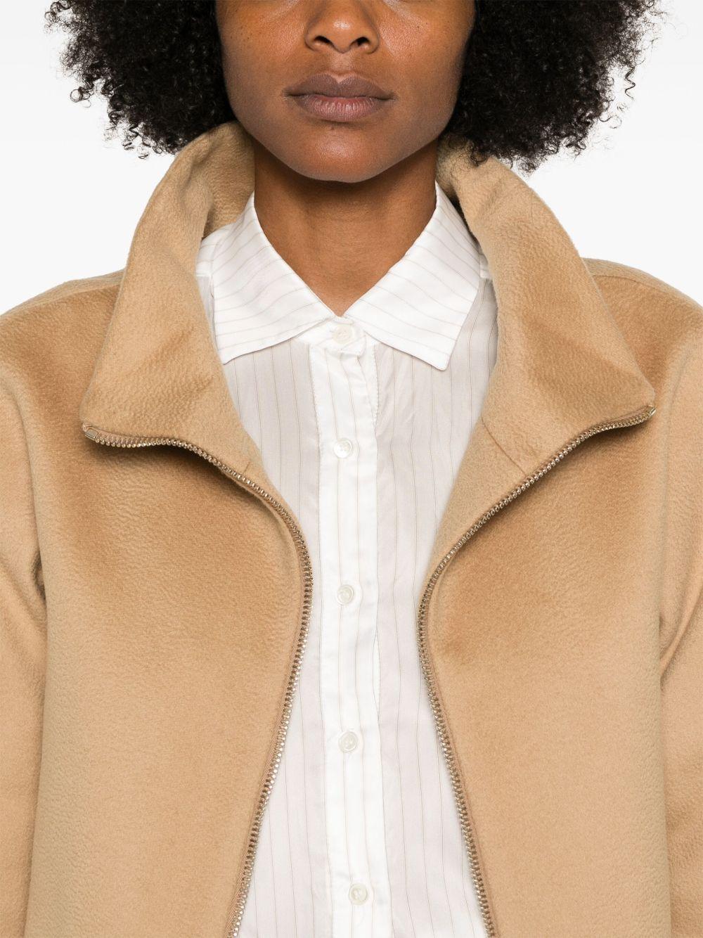  CA000544D33313 2157 CAMMELLO HERNO 