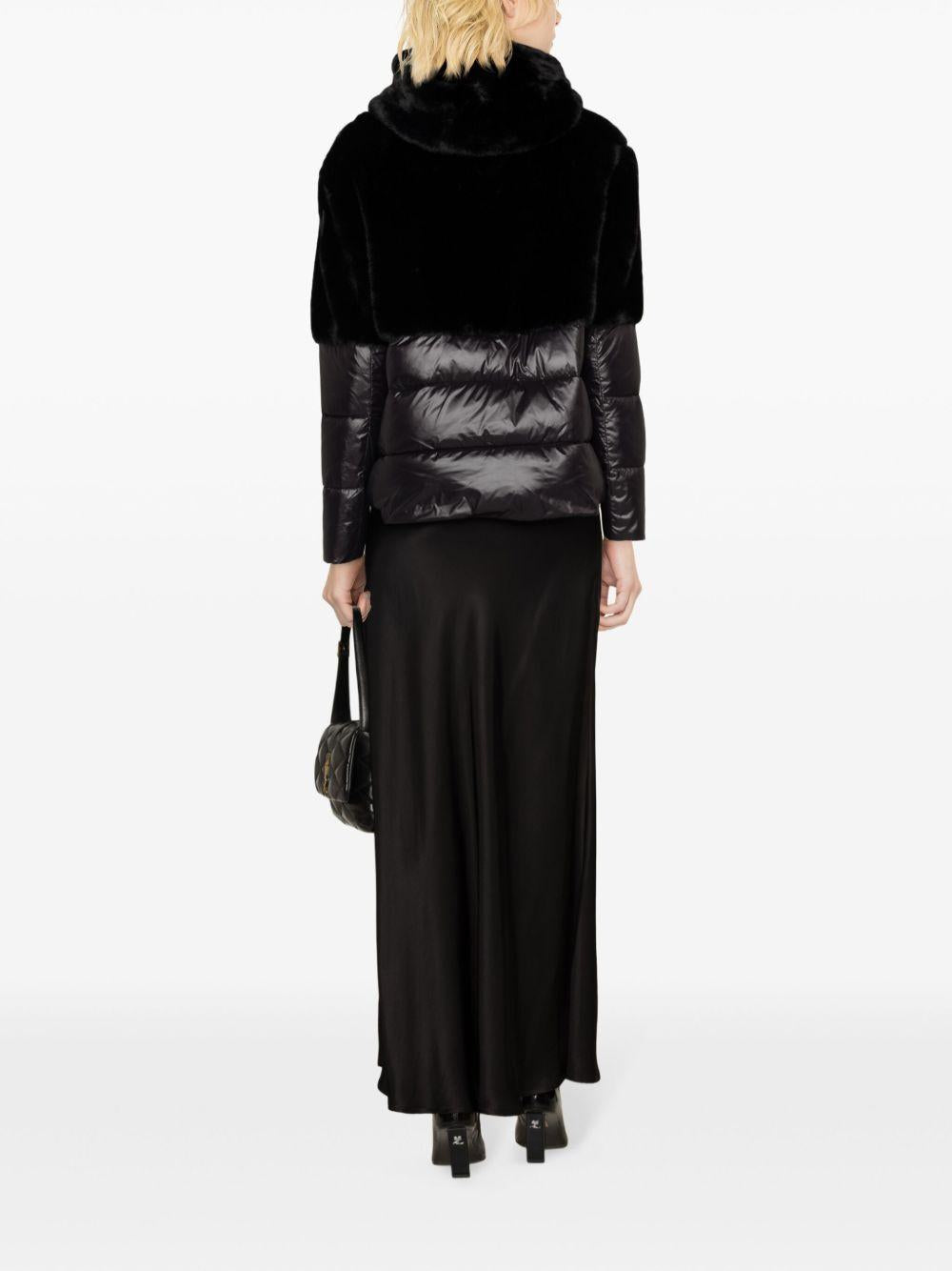  23WBLDC02172006646 999 BLAUER 