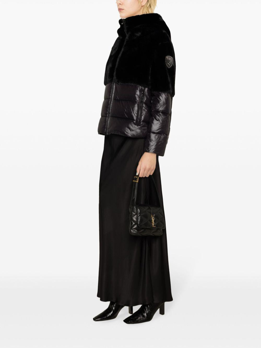  23WBLDC02172006646 999 BLAUER 