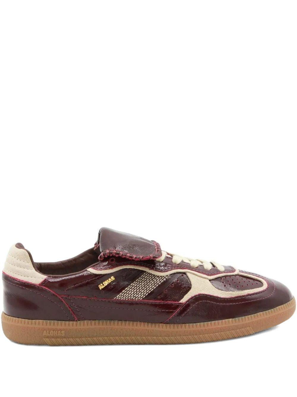 Tb.490 Club onix deep burgundy S100829 05 BURGUNDY ALOHAS 