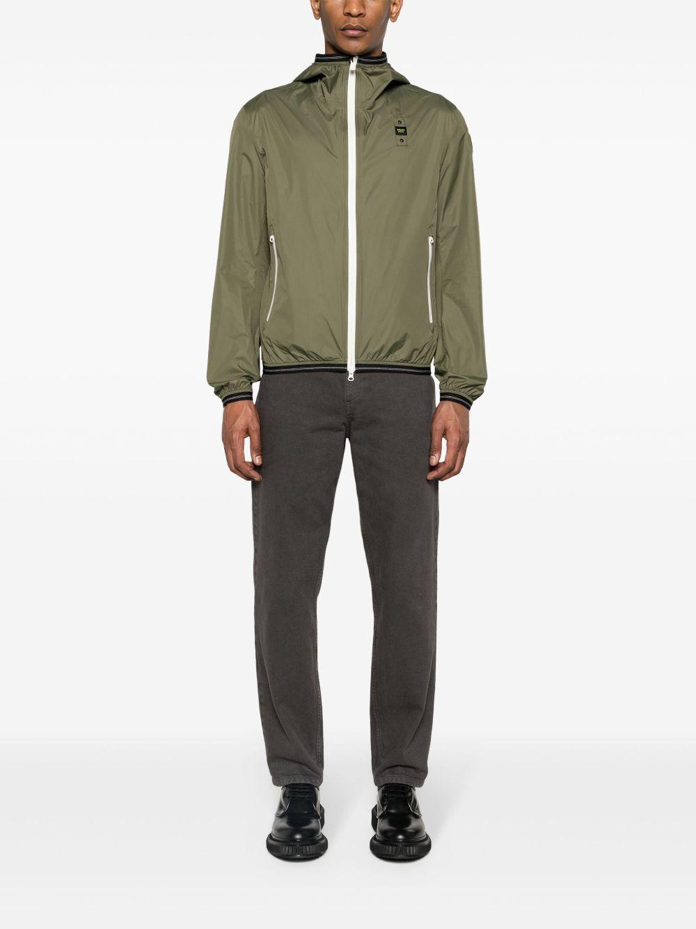  24SBLUC11060006007 685 BLAUER 