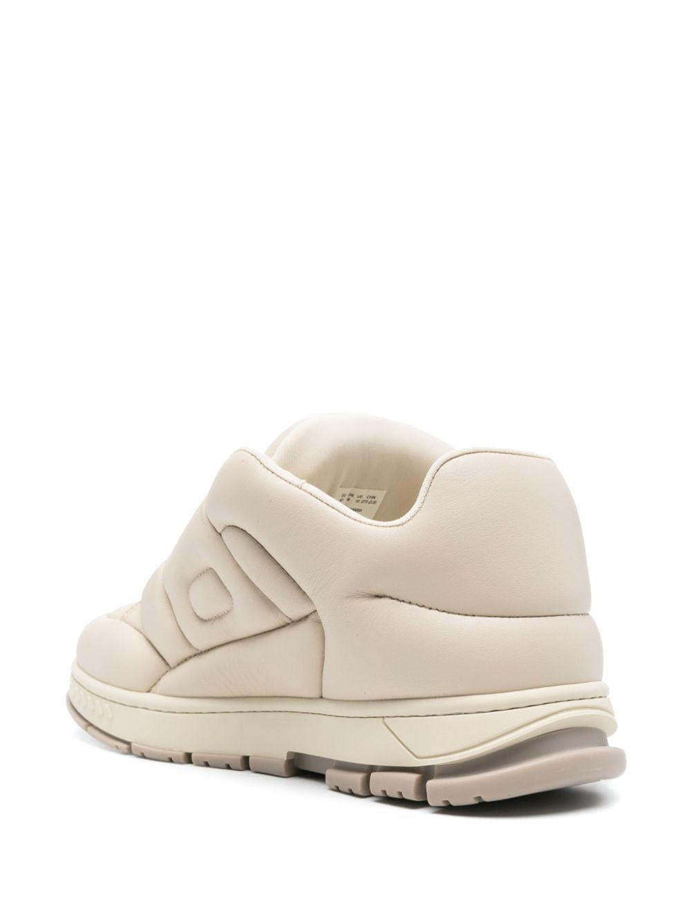  F2560003 OFF WHITE BEIGE AXEL ARIGATO 
