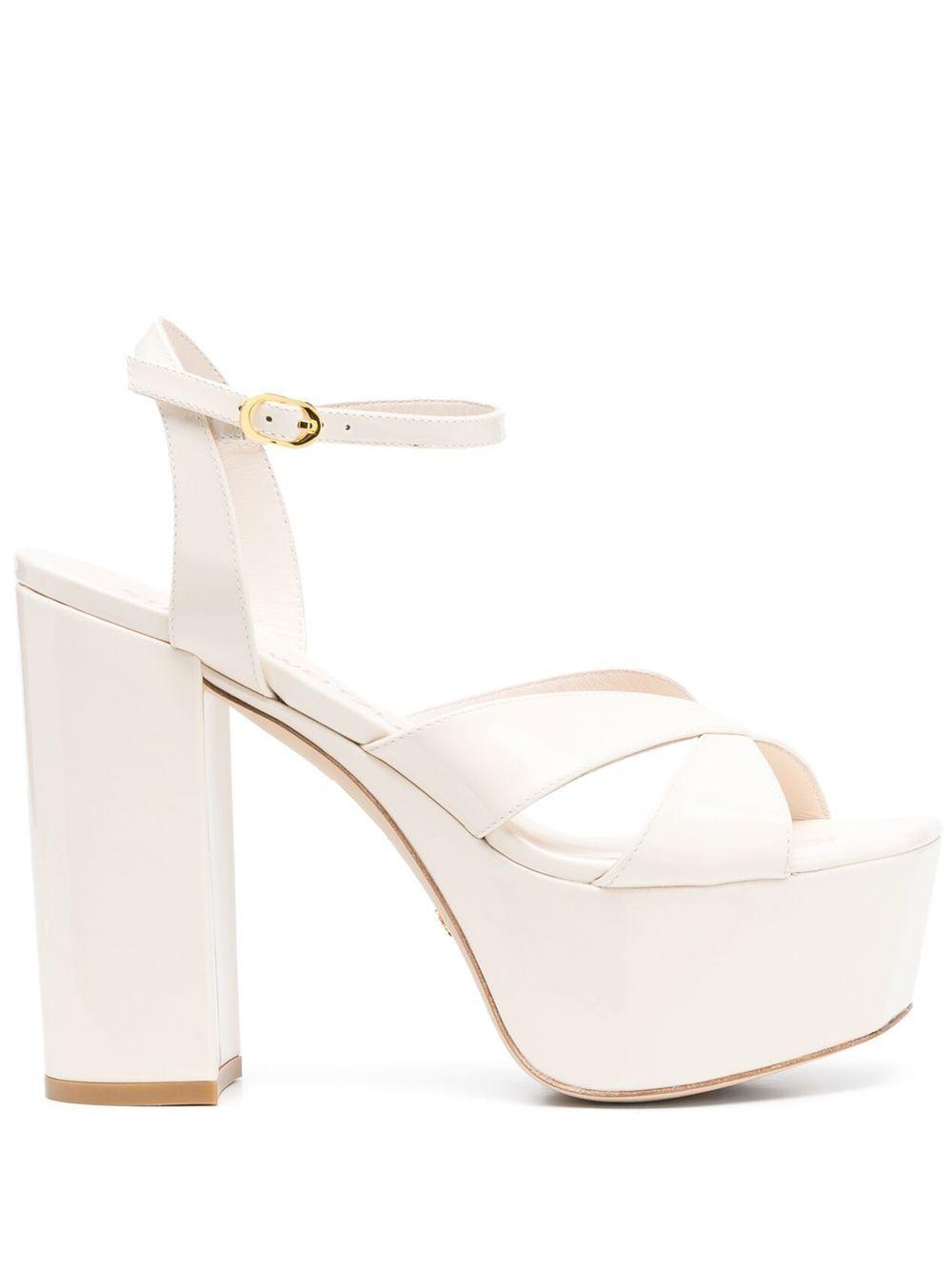  SD997 SEASHELL STUART WEITZMAN 