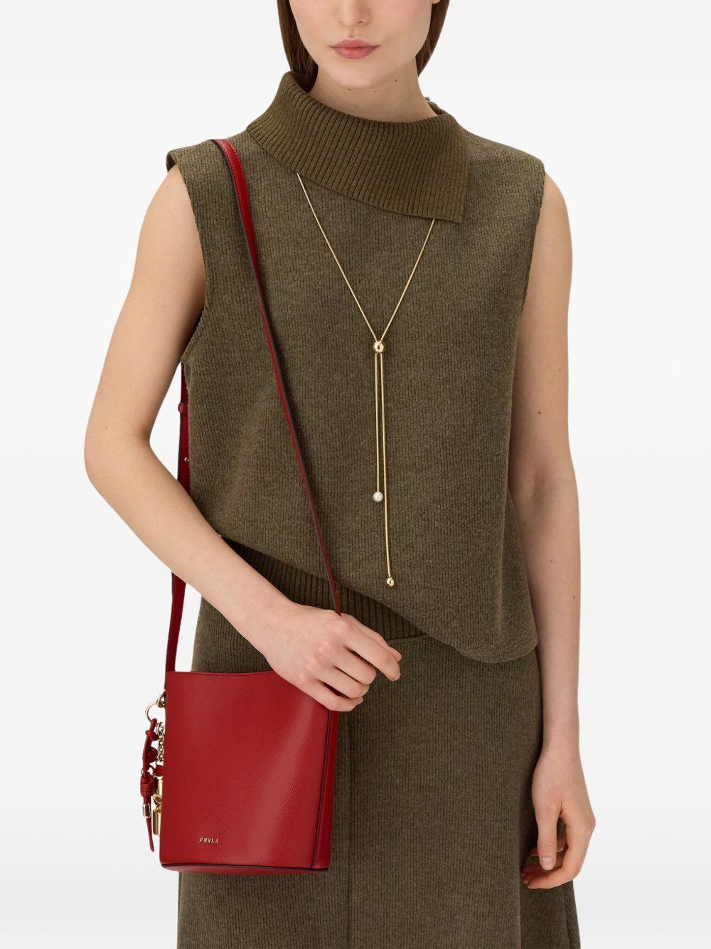 Roxie Mini Bucket WE00859ARE000 4484S RED FURLA 