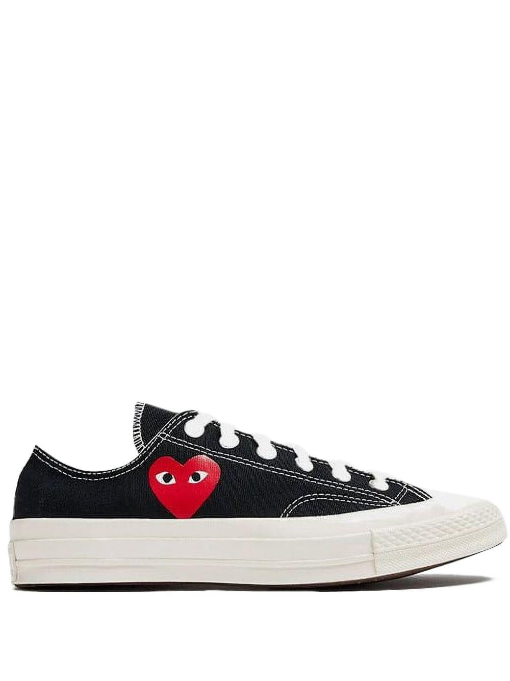 Small Red Heart All Star '70 Low Sneakers AZK128001 1 BLACK COMME DES GARCONS PLAY X CONVERSE 