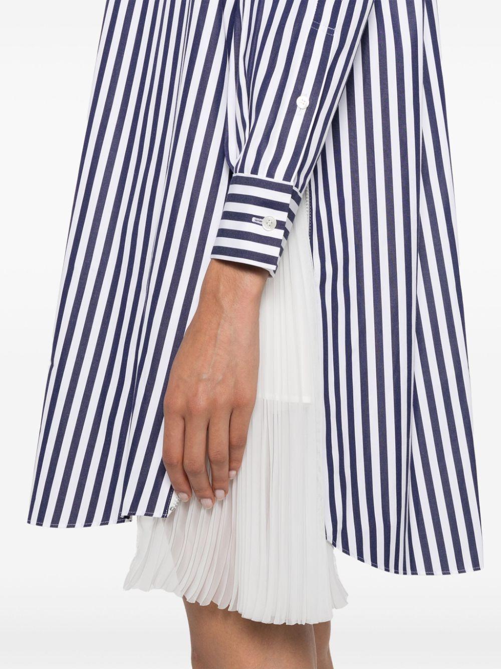  SCW225 222 NAVY STRIPE SACAI 