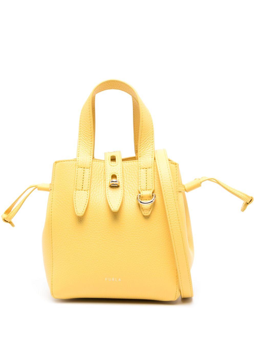  BASRFUAHSF000 NTT00 NETTARE FURLA 