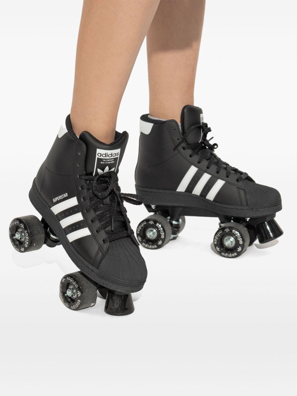 Pattini a rotelle JI3535 BLACK WHITE ADIDAS ORIGINALS 