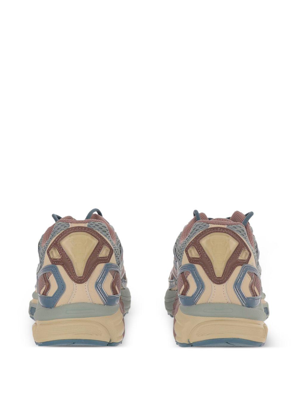 Premier Road Ultra 100261807P LIGHT FOG REEBOK 