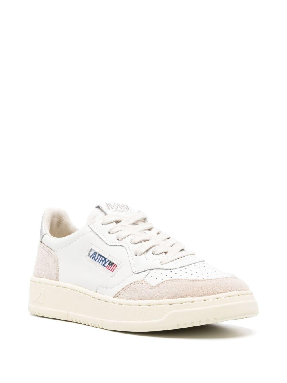 Sneakers Medalist Low in pelle e suede bianca e argento AULWLS74 WHITE SILVER AUTRY 