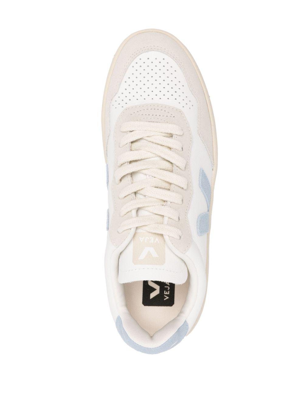  VD2003387 WHITE STEEL VEJA 