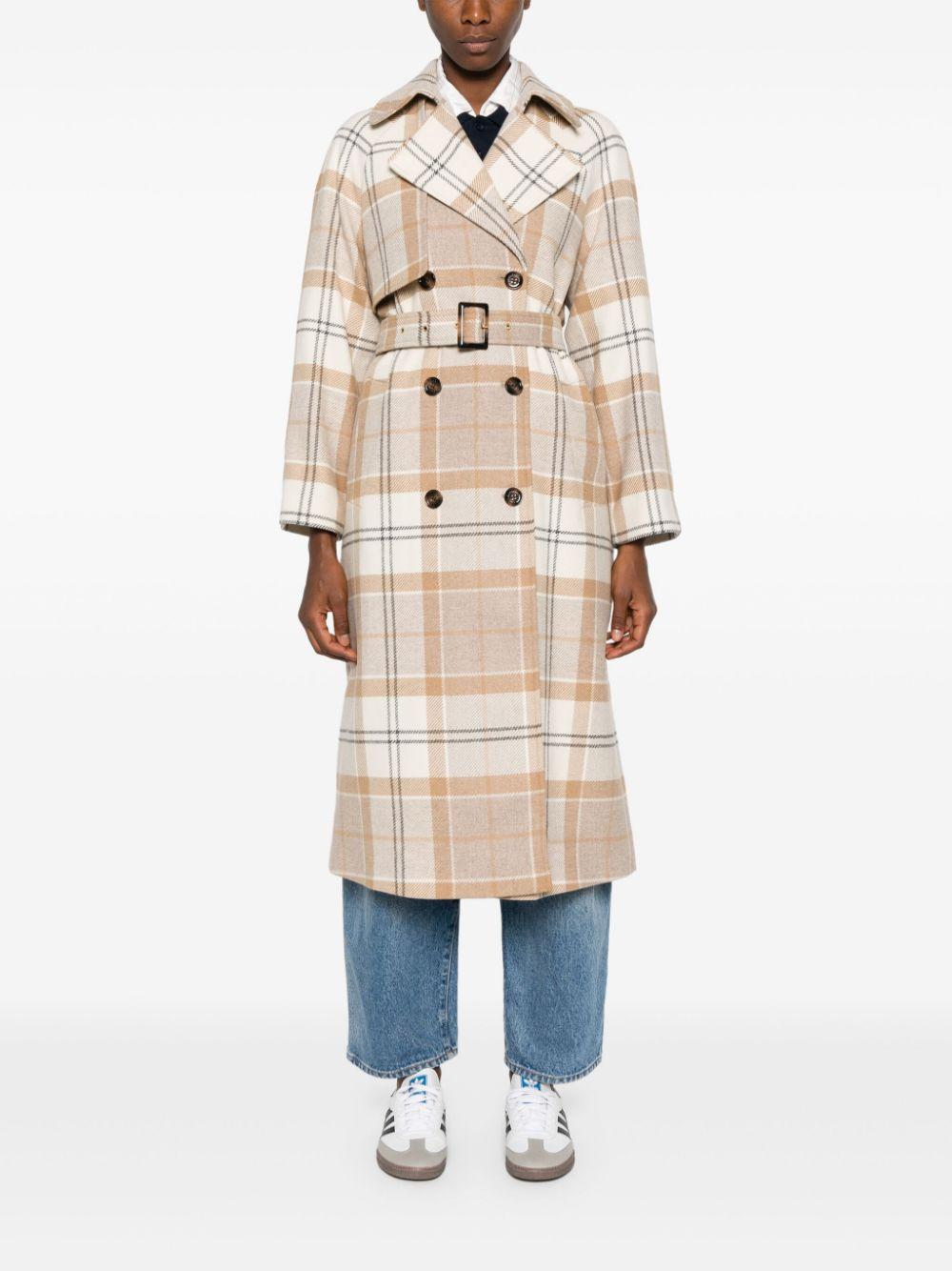  LWO0235 CR11 WHITE BARBOUR 