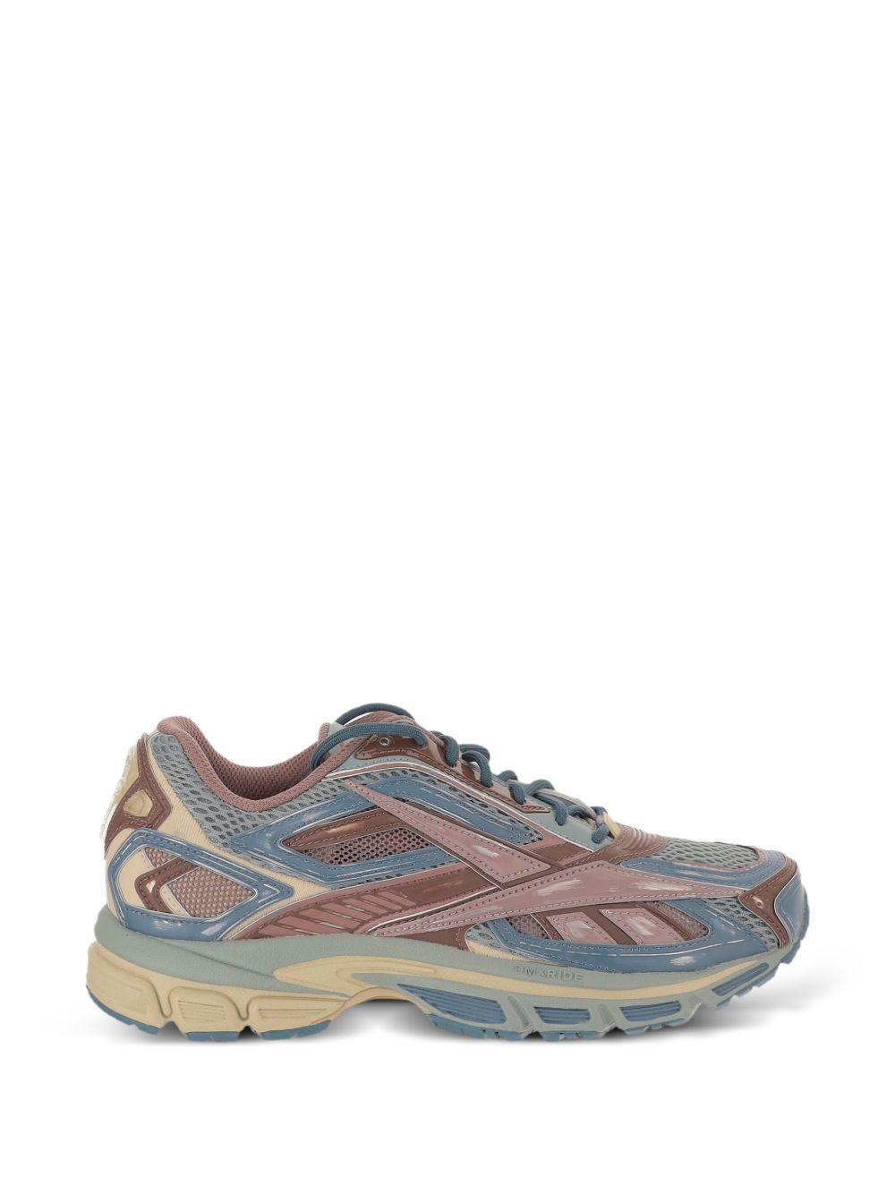 Premier Road Ultra 100261807P LIGHT FOG REEBOK 