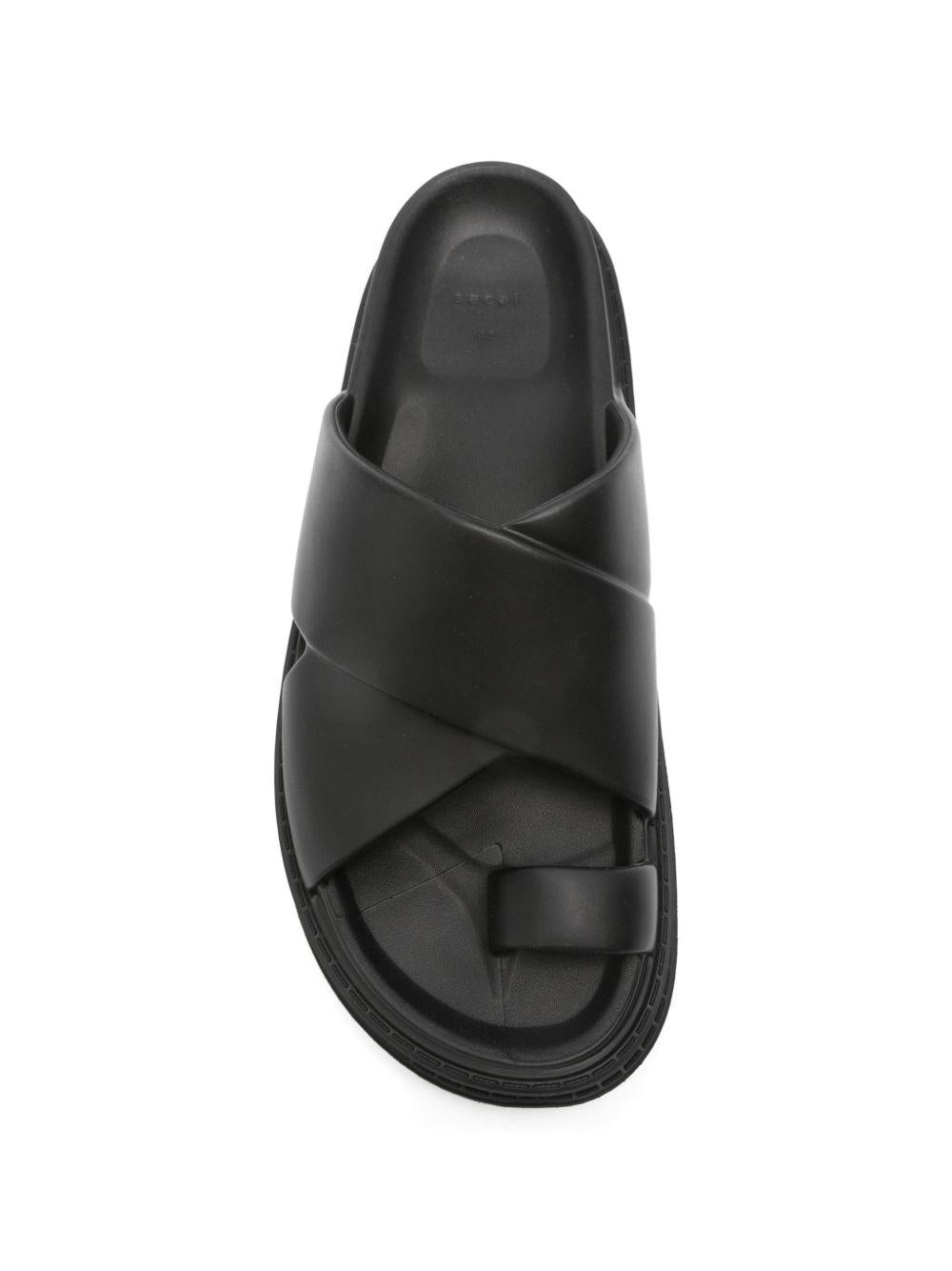 Sandali con plateau 2601095S 001 BLACK SACAI 