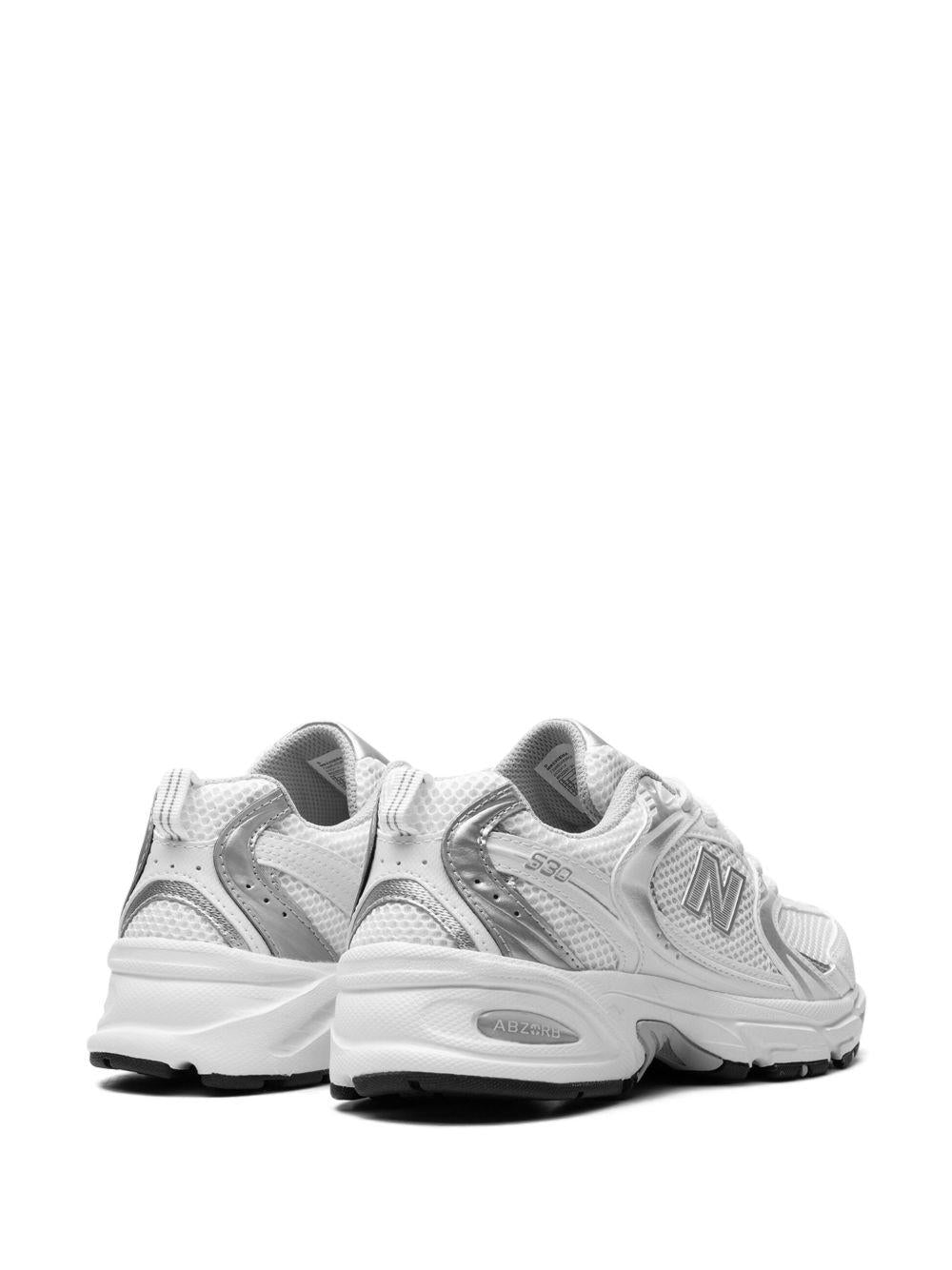Sneakers 530 In White Silver MR530EMA WHITE SILVER NEW BALANCE 