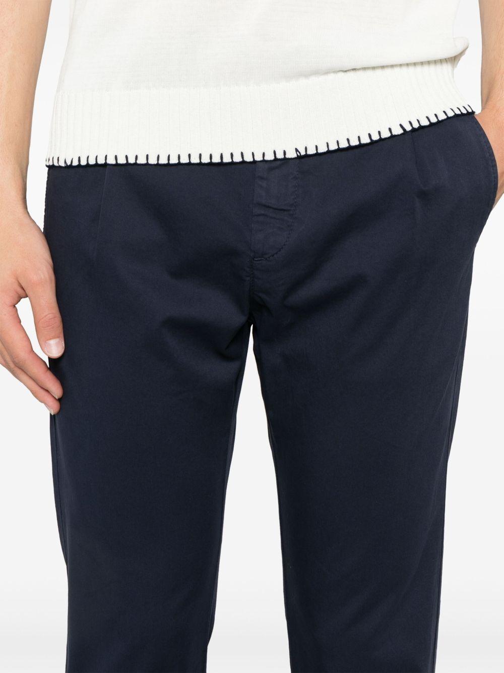 Pantaloni affusolati con pieghe K75PANH08TET0G002 11NN BLUE ELEVENTY 