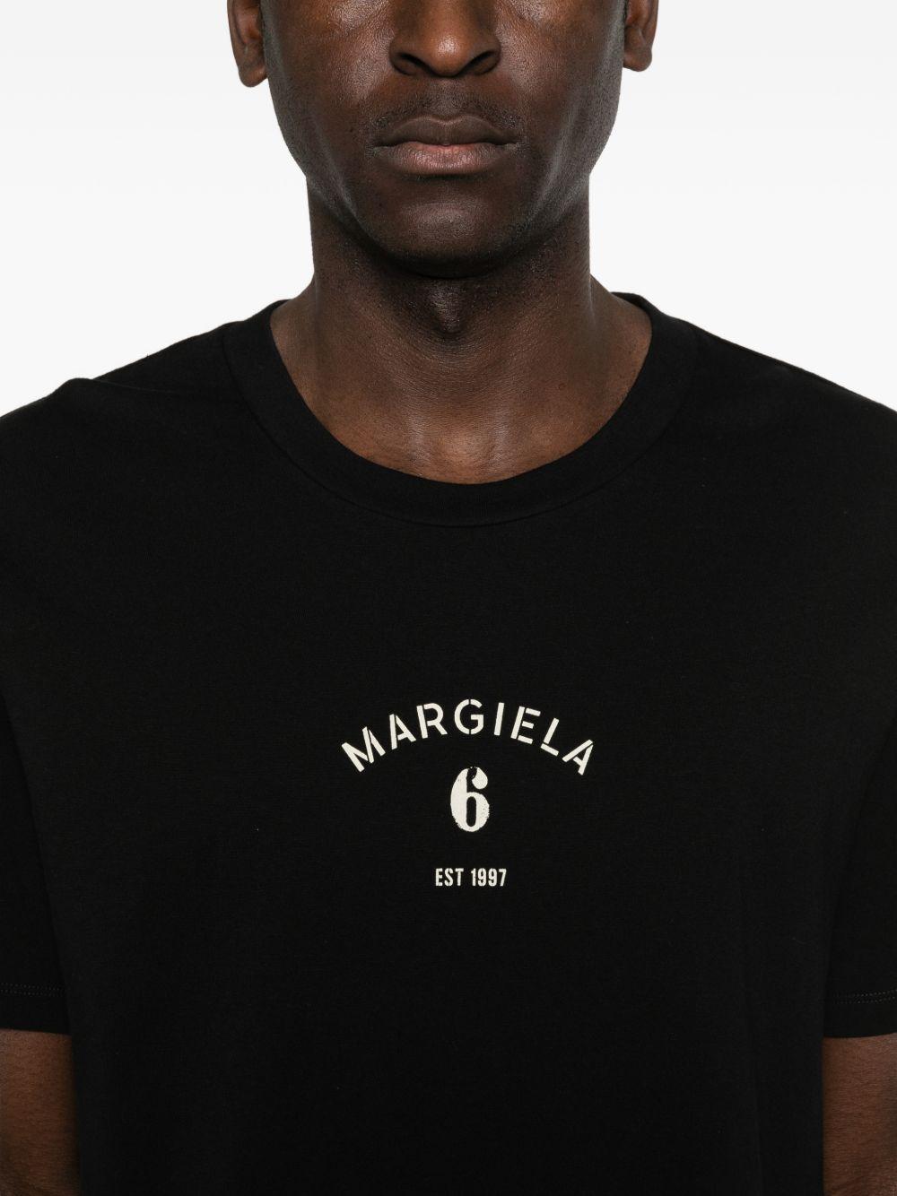 T-shirt nera con stampa logo SH2GC0038M20048 900 MM6 MAISON MARGIELA 