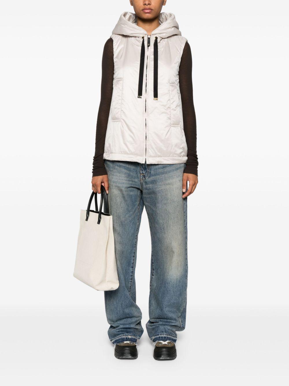  GREENGOMM10025 045 ROCK SALT MAX MARA THE CUBE 