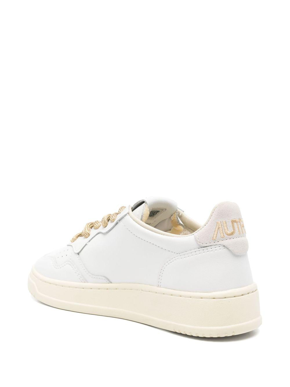Sneakers Medalist AULWSW01 WHITE AUTRY 