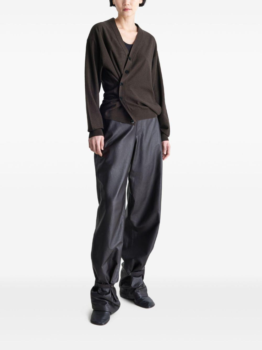 Relaxed Twisted Cardigan - Merino Blend TO1082LK087 BR397 DARK CACAO LEMAIRE 