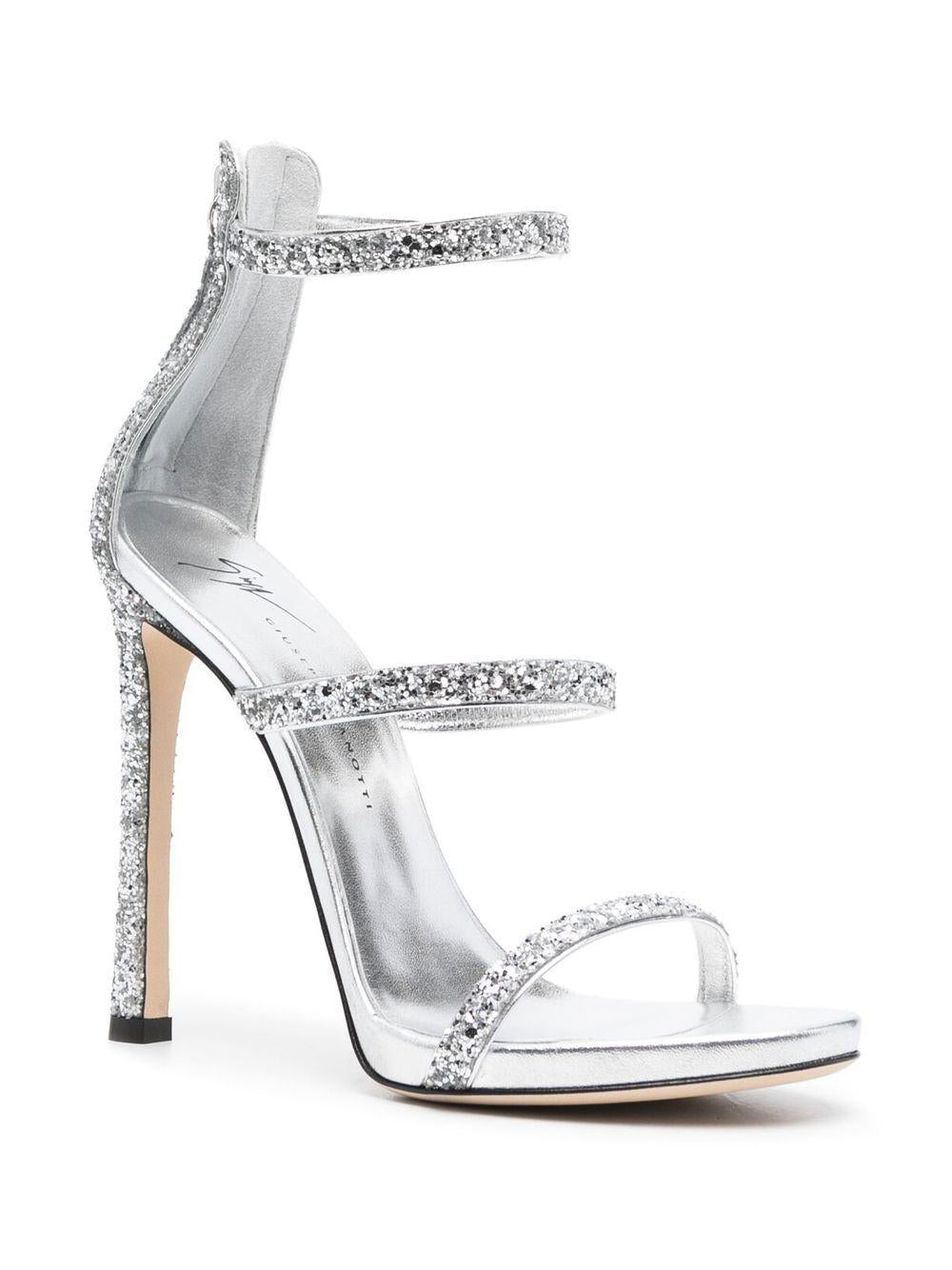  I200000 003 SILVER GIUSEPPE ZANOTTI 