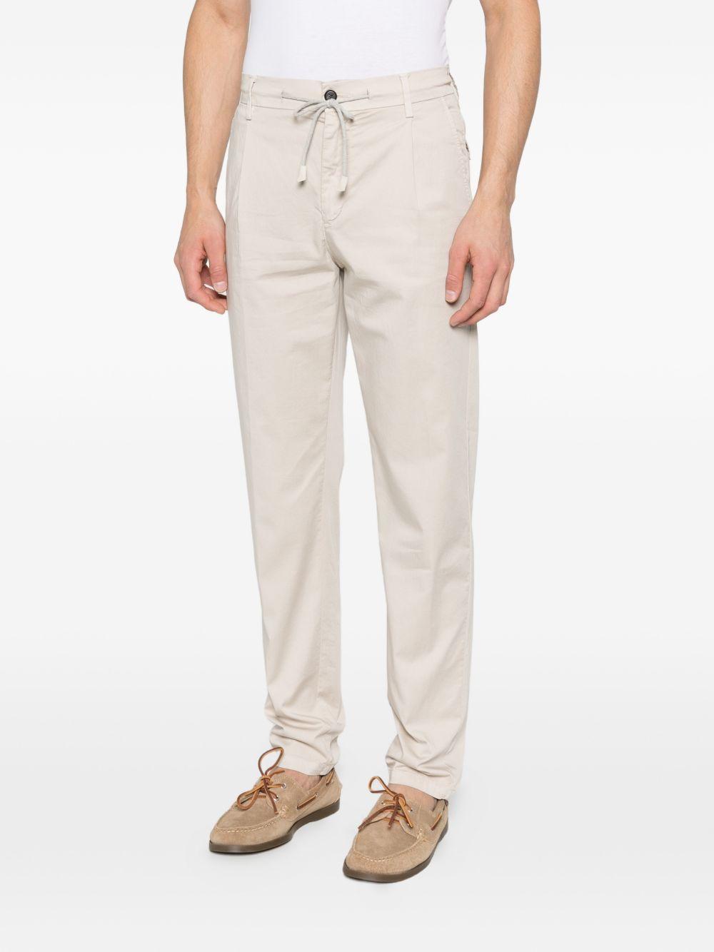 Jogger in cotone stretch tinto in capo M75PANG03TET0K007 02N SABBIA ELEVENTY 