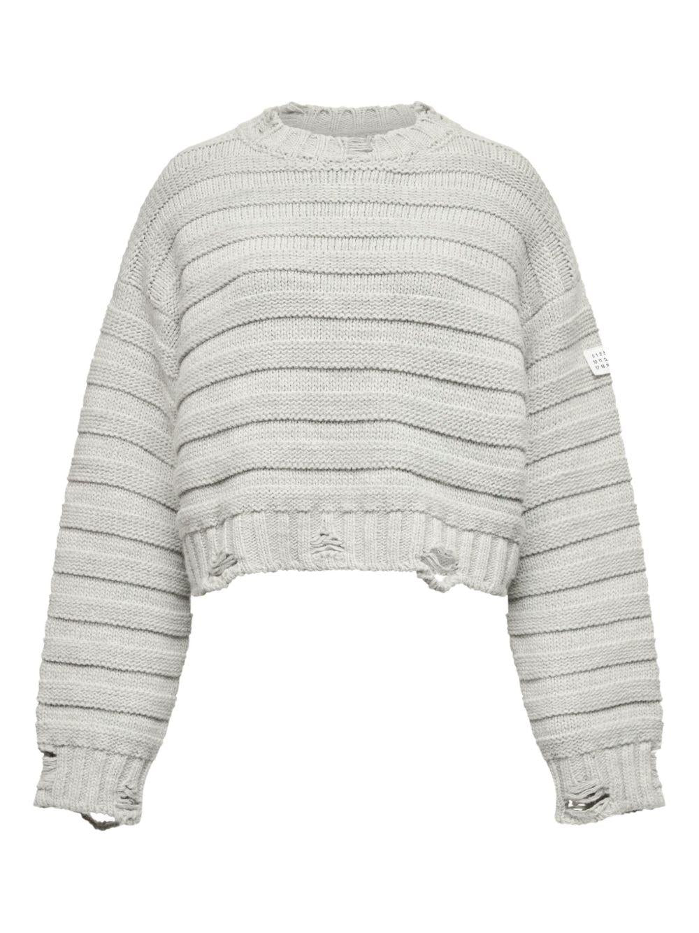 Pullover in lana a coste con effetto distressed S52HL0031M13040 857M GREY MM6 MAISON MARGIELA 