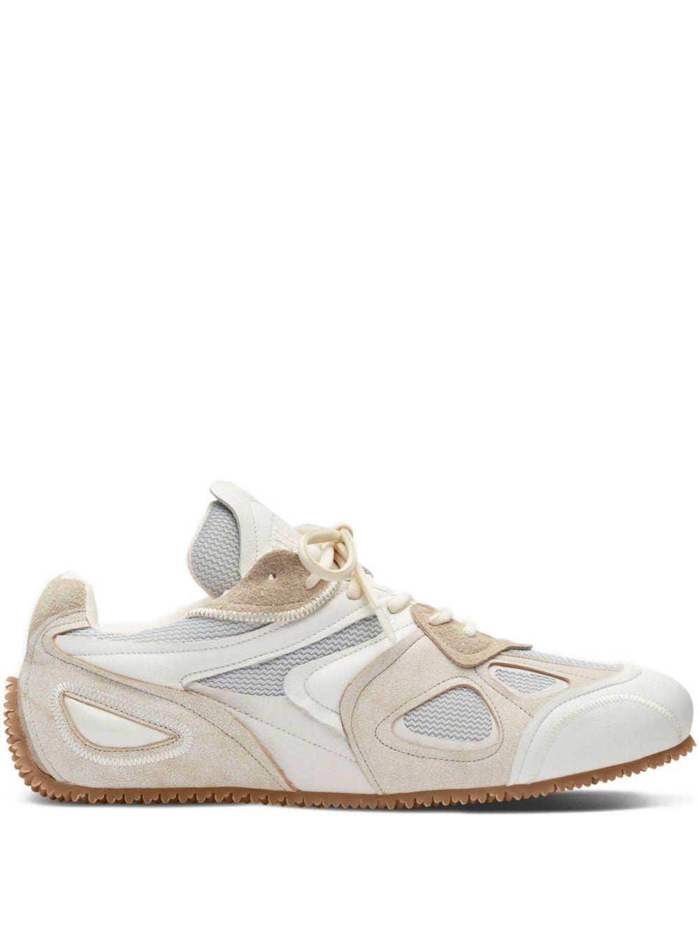 Slow Runner Sneakers F3548001 OFF WHITE GUM AXEL ARIGATO 