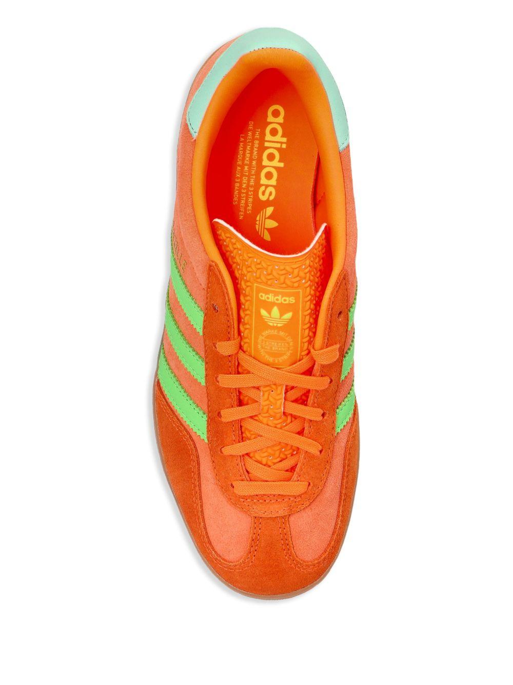 Gazzelle Indoor Sneakers JQ0193 ORANGE WHITE ADIDAS ORIGINALS 
