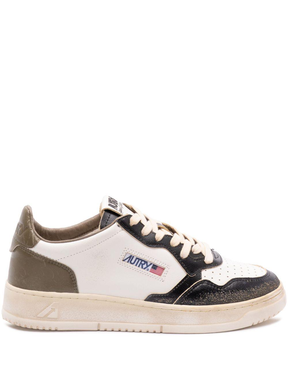 Autry Super Vintage Low in pelle e suede, colore White, Camo Green e Black AVLMSV46 WHITE CVGR BLACK AUTRY 