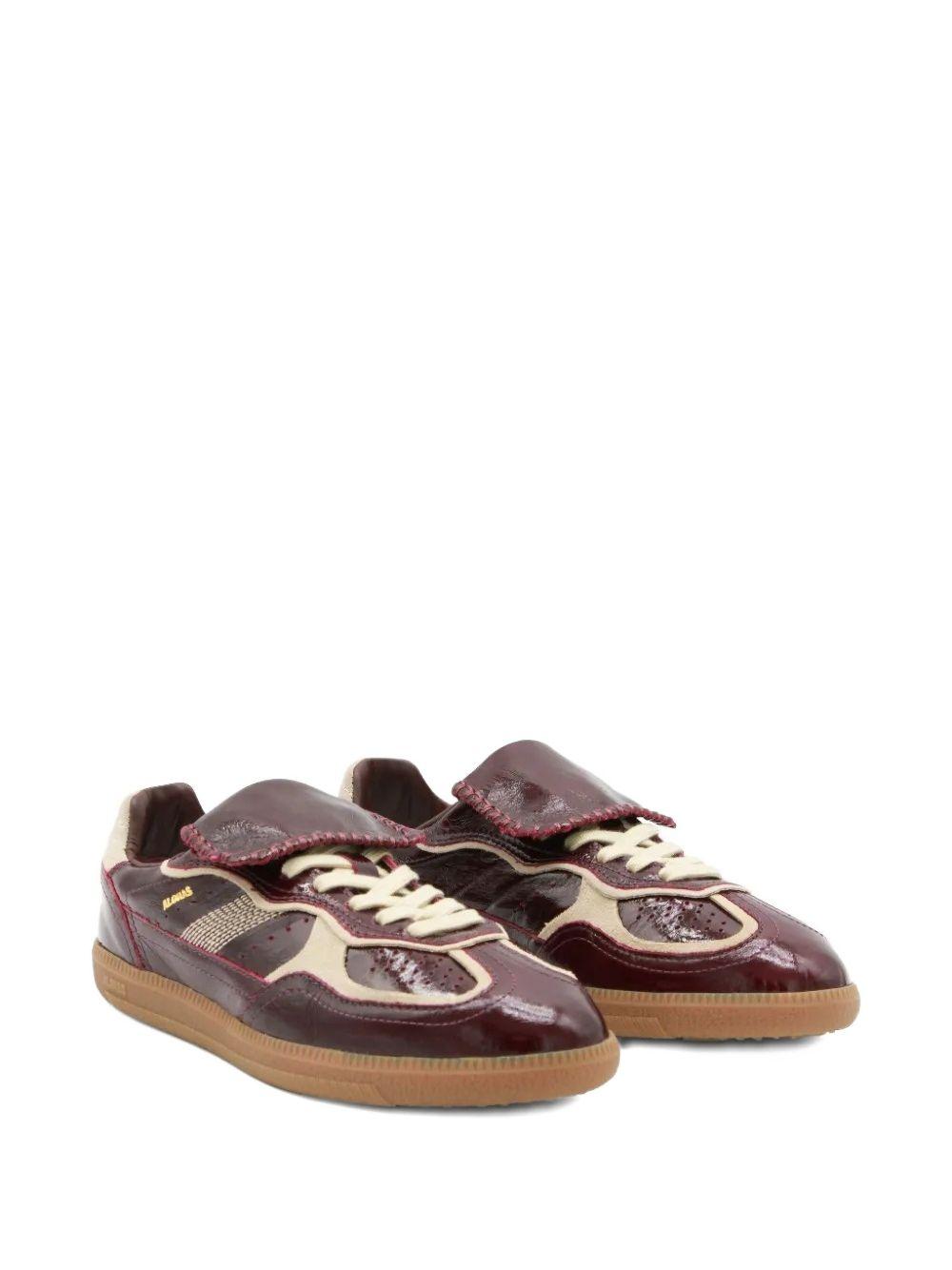 Tb.490 Club onix deep burgundy S100829 05 BURGUNDY ALOHAS 