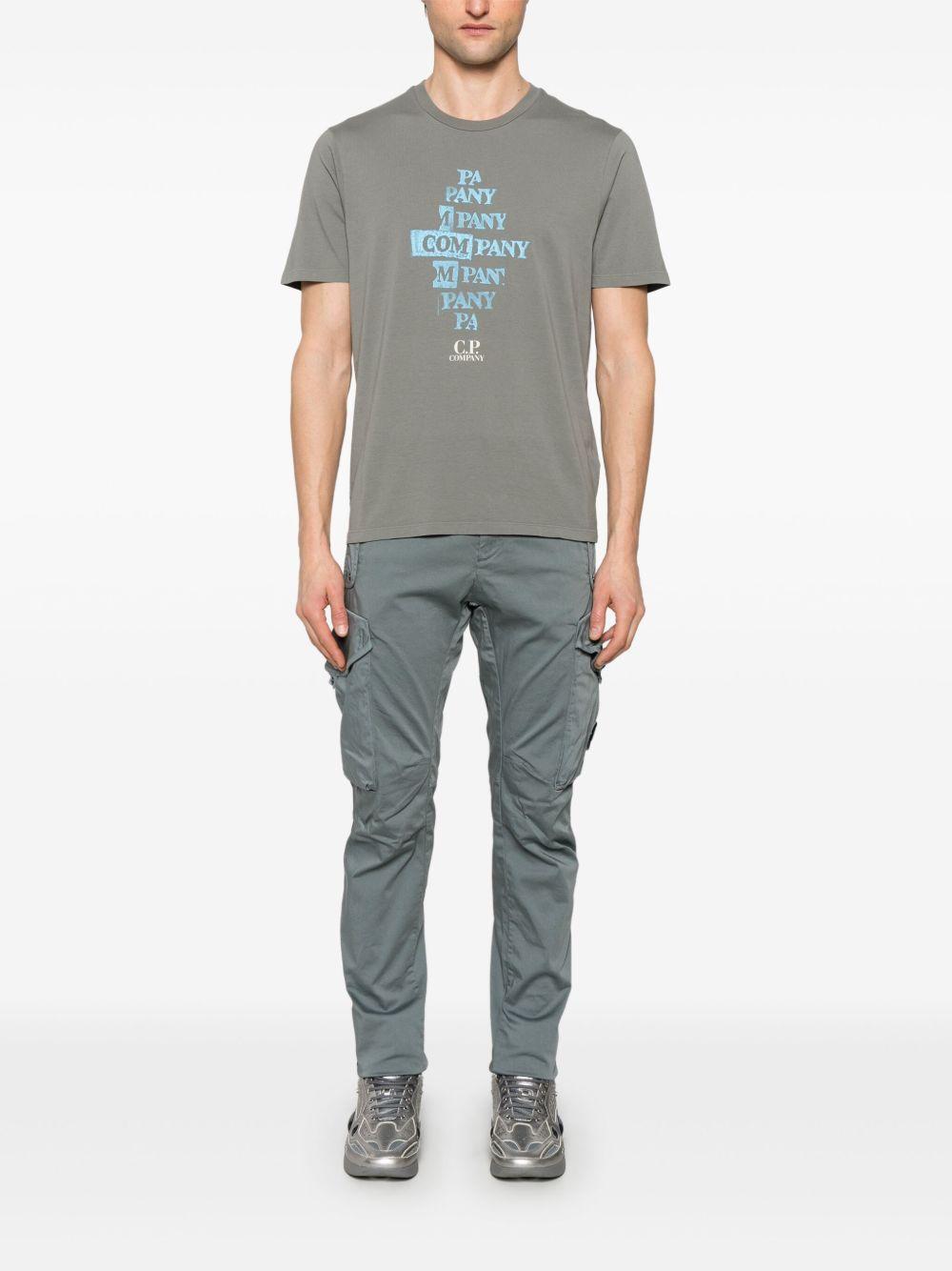 24/1 Jersey Front Logo T-Shirt 18CMTS308A005431G 935 SMOKED PEARL CP COMPANY 