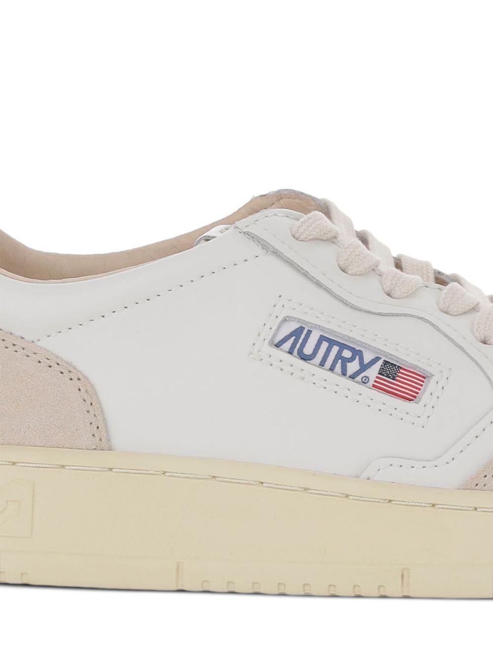 Sneakers Medalis AULWLS03 WHITE BURGUNDY AUTRY 