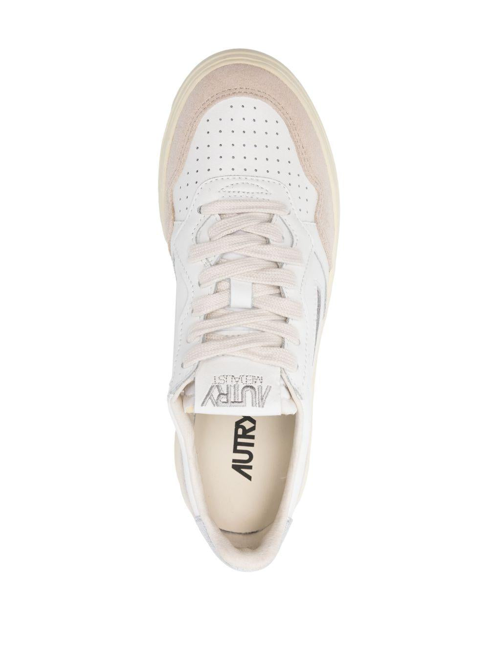 Sneakers Medalist Low in pelle e suede bianca e argento AULWLS74 WHITE SILVER AUTRY 