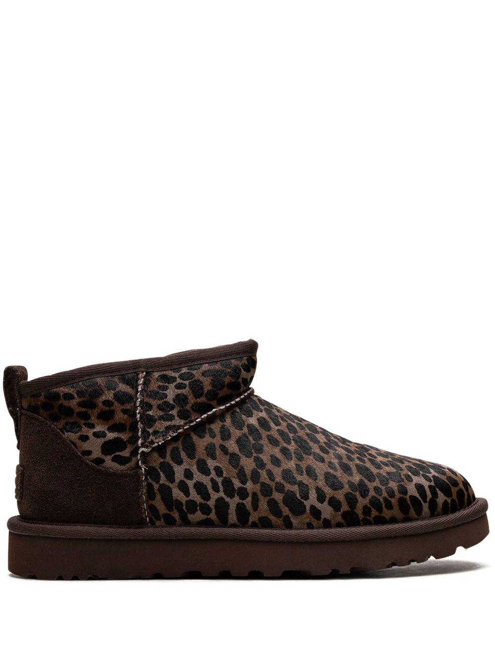  1158328 BCDR UGG 