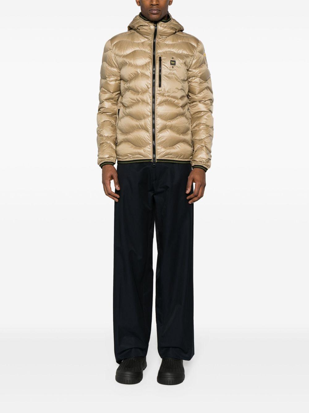  23WBLUC03005006355 320 BLAUER 