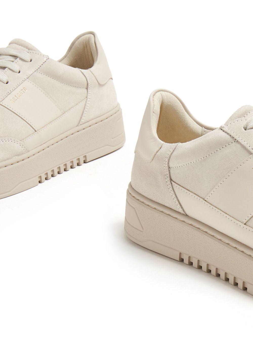  F1617001 BEIGE AXEL ARIGATO 