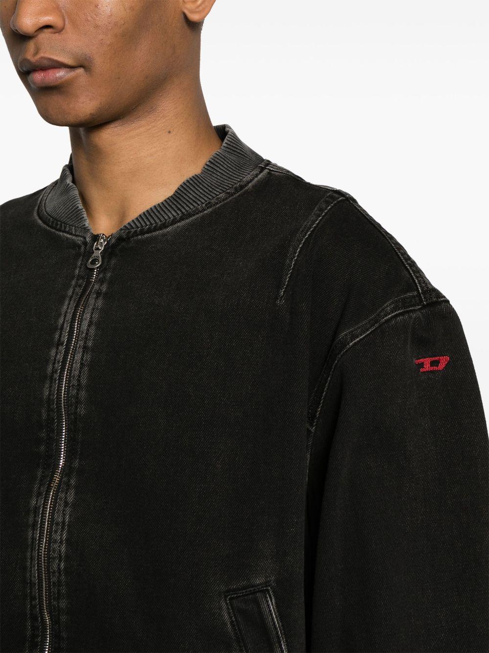  A1282709I35 02 BLACK DIESEL 