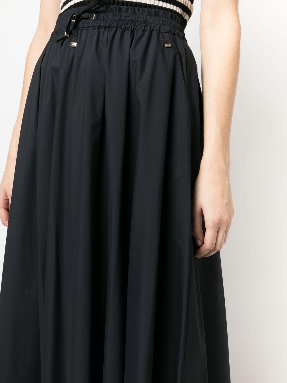  GN000007D12431S 9300 BLACK HERNO 