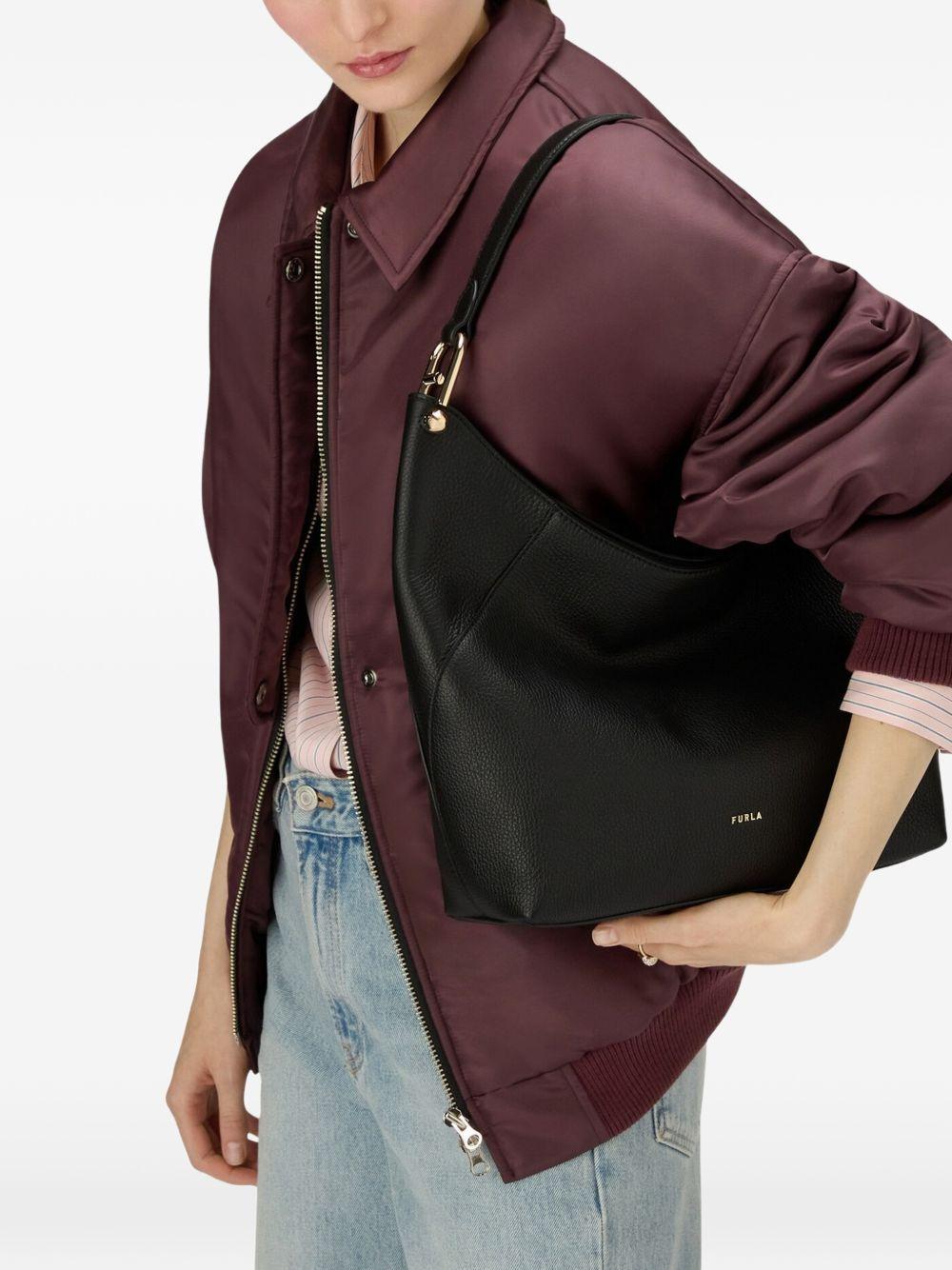 Lara M Hobo WB01900HSF000 O6000 NERO FURLA 