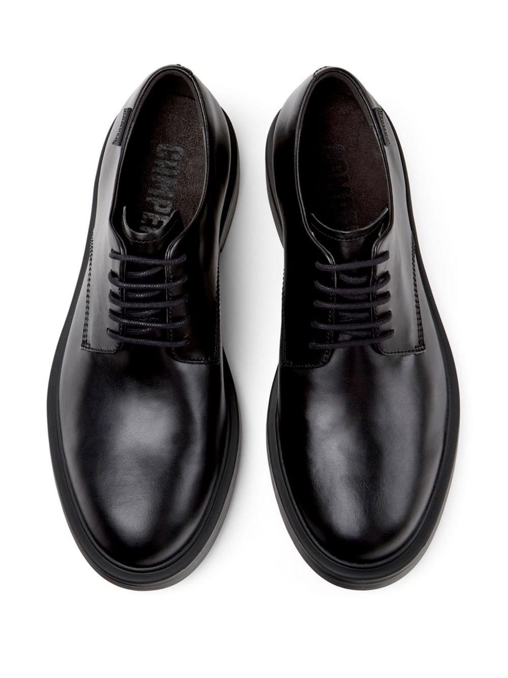  K100979 001 NEGRO CAMPER 