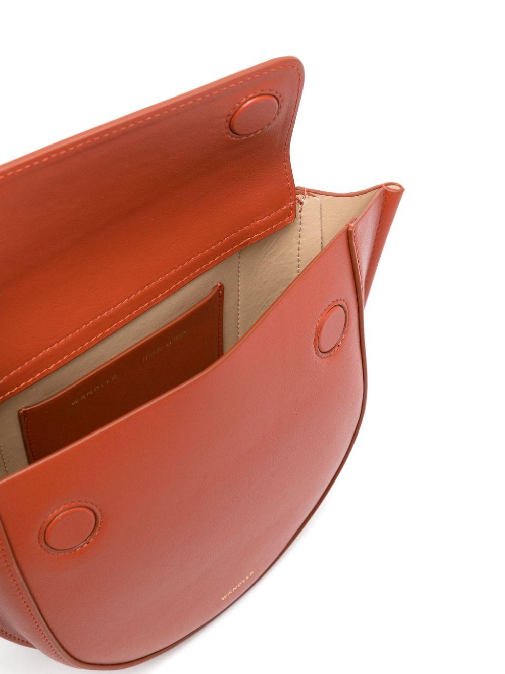  000025 FENIX WANDLER 