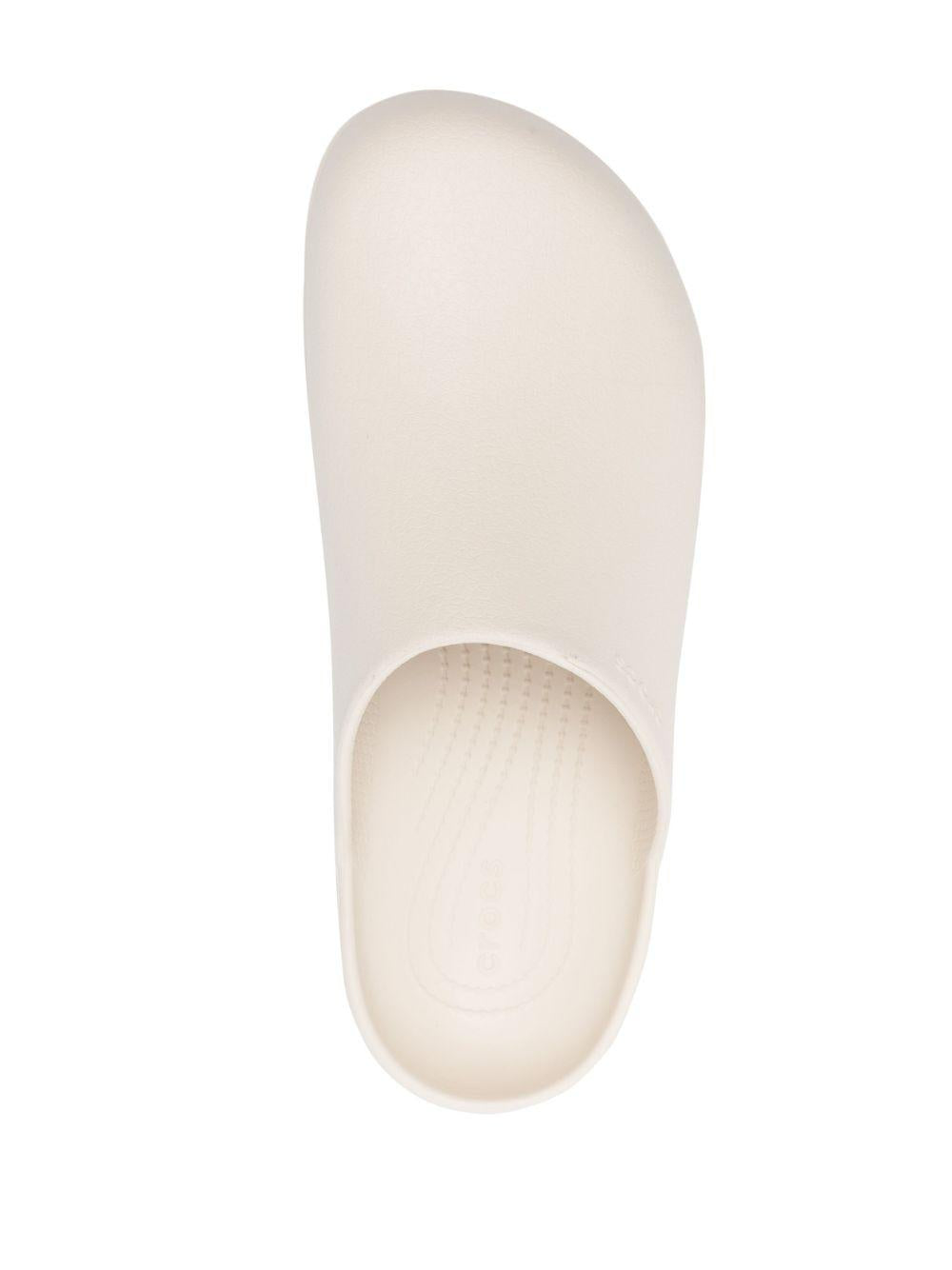  CR209366 STU STUCCO CROCS 